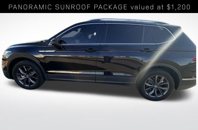 2023 Volkswagen Tiguan SE photo 2