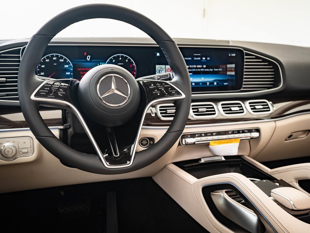 2026 Mercedes Benz GLE 450 4MATIC photo 4