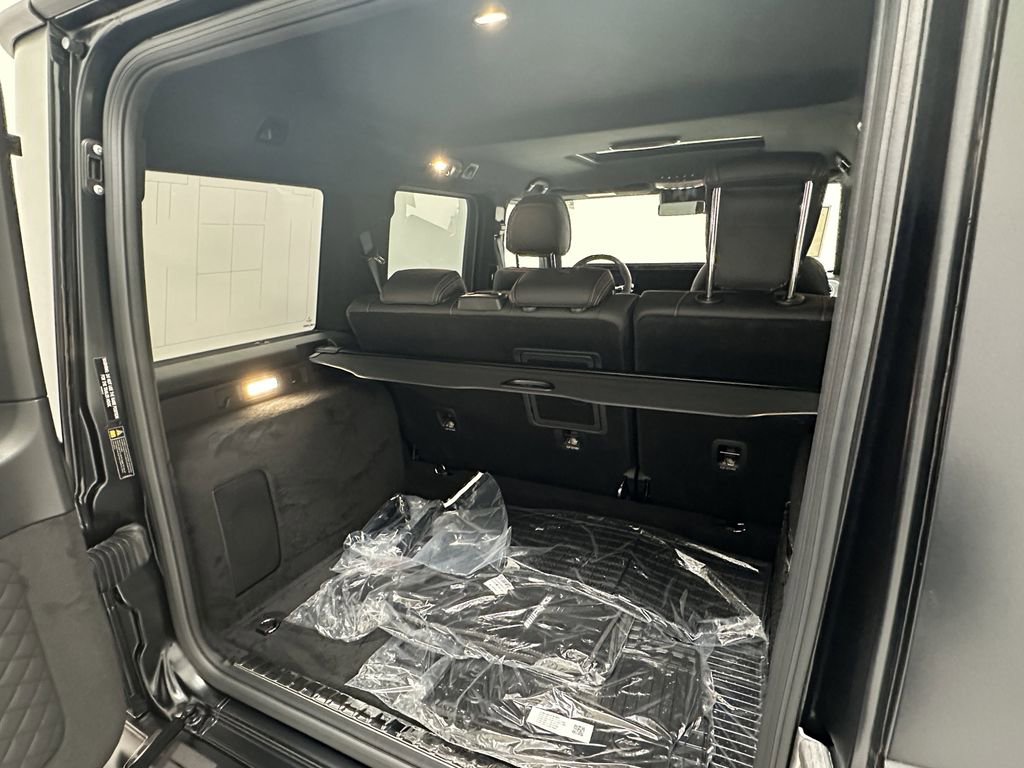 2025 Mercedes Benz G AMG 63 photo 21