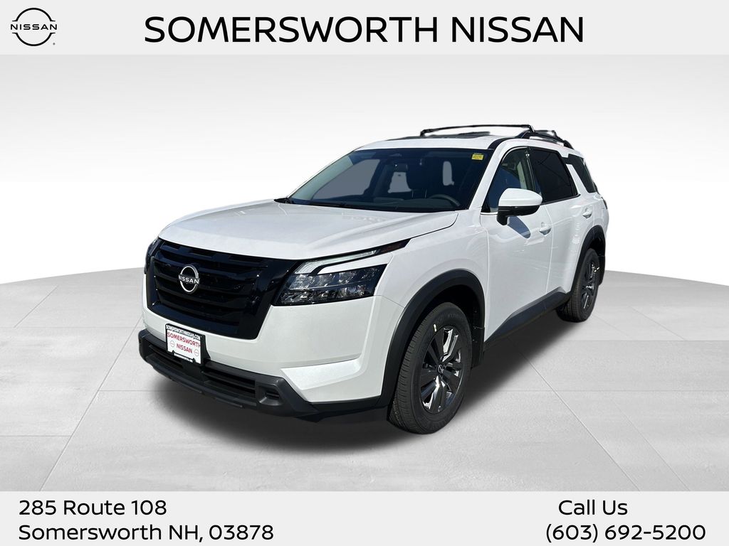2025 Nissan Pathfinder SV's photo