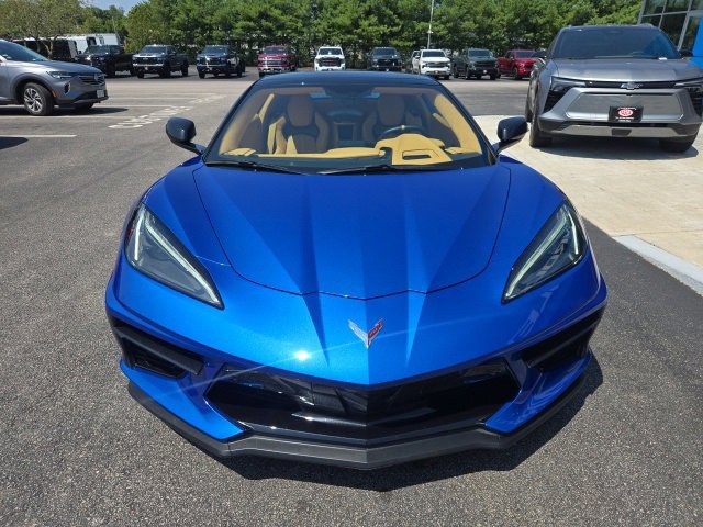 2023 Chevrolet Corvette Stingray 3LT photo 2