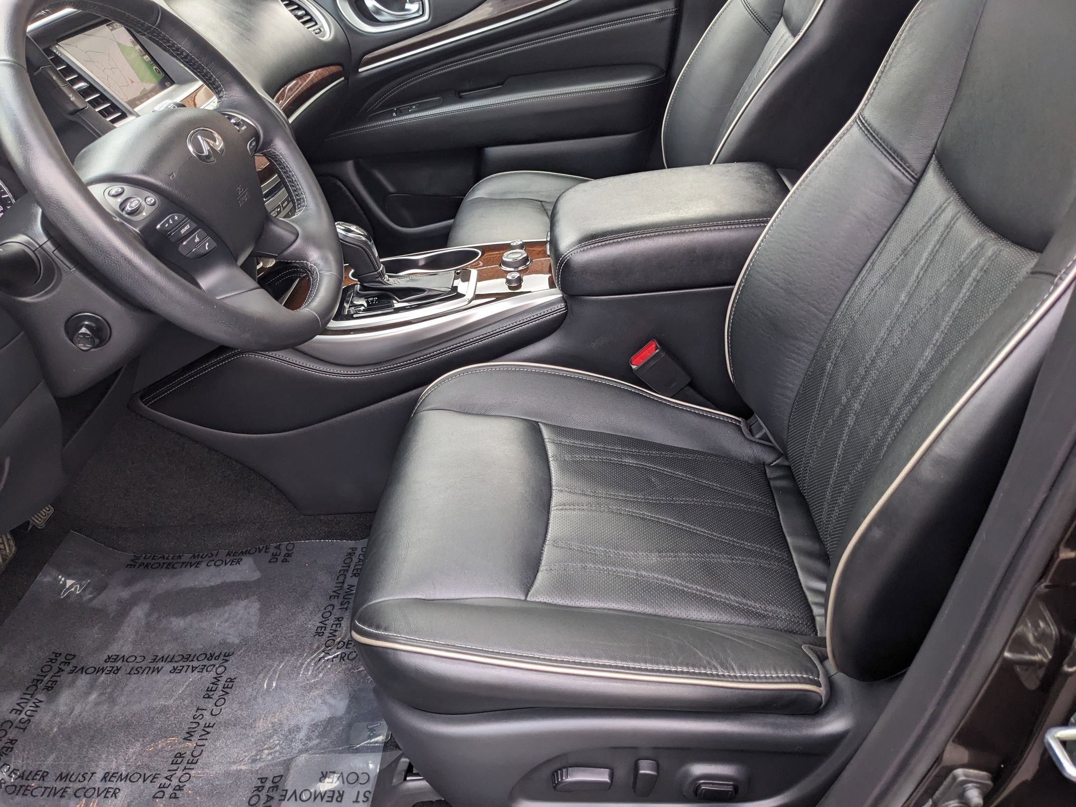 2020 Infiniti QX60 Luxe photo 16