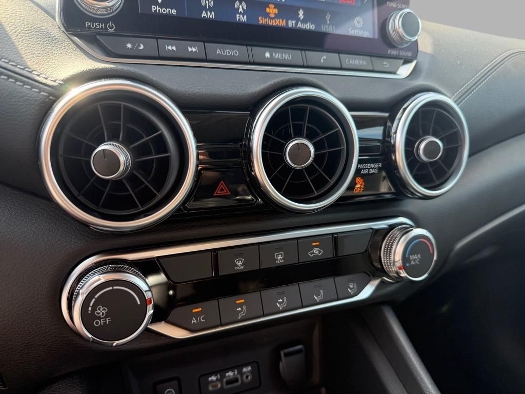 2025 Nissan Sentra SV photo 7