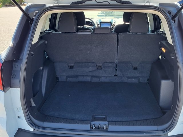 2019 Ford Escape SE photo 3