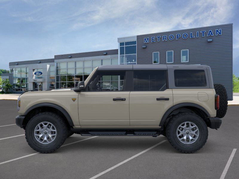 2025 Ford Bronco Badlands photo 3