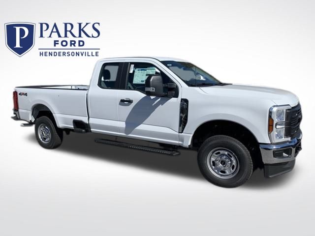 2026 Ford F-250 Super Duty XL's photo