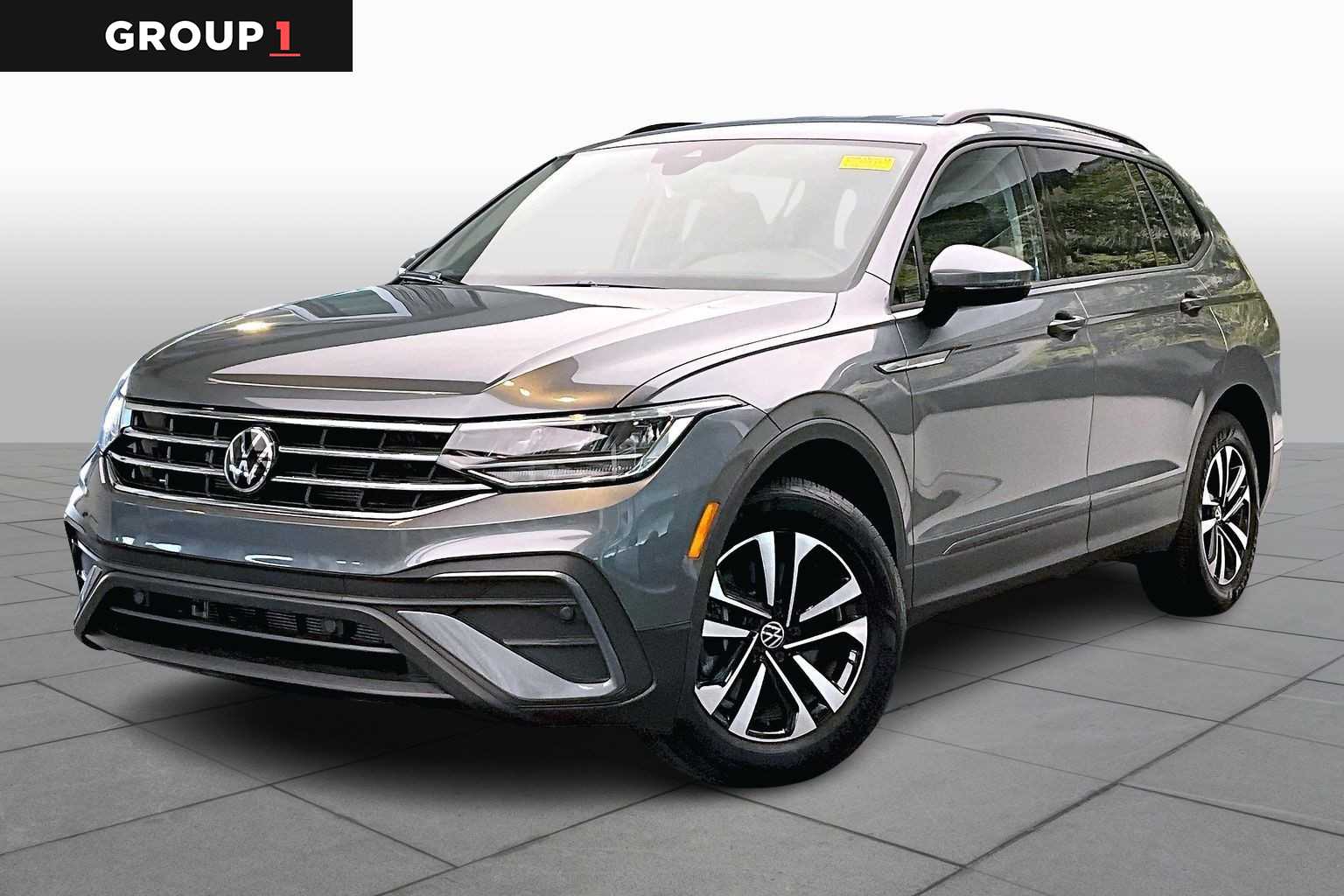 2024 Volkswagen Tiguan S's photo