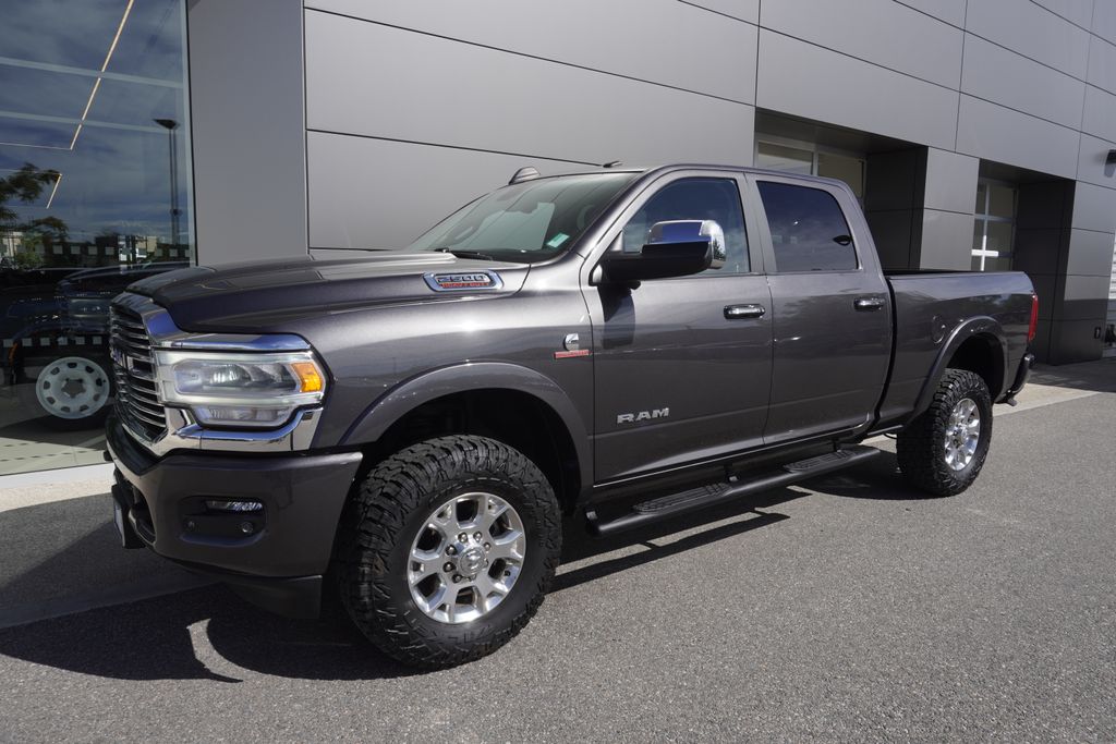 2022 Ram 2500 Laramie photo 3