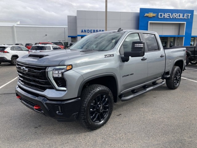 2026 Chevrolet Silverado 2500HD LT's photo