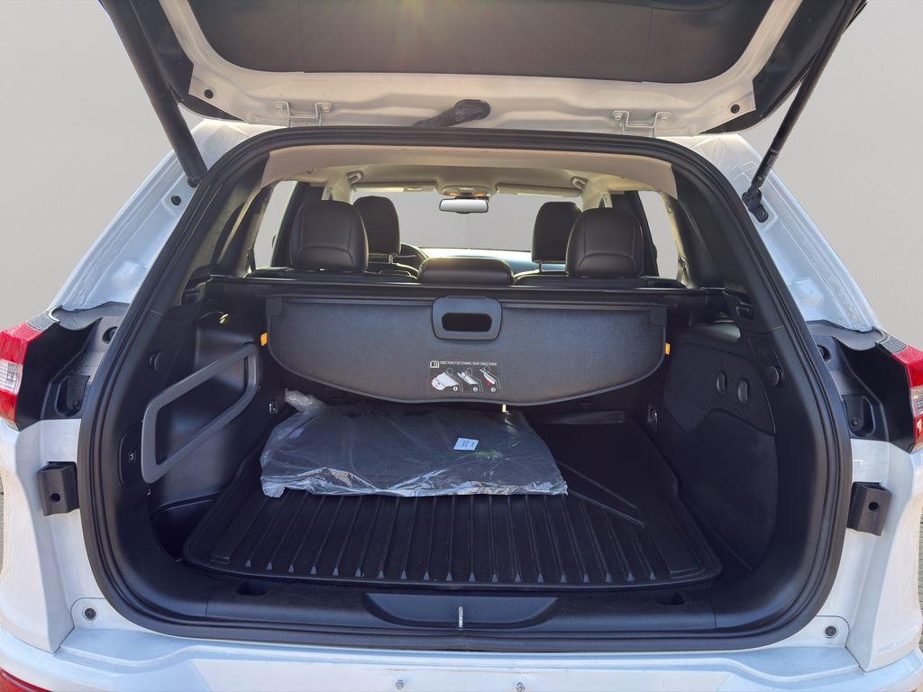 2016 Jeep Cherokee Overland photo 4
