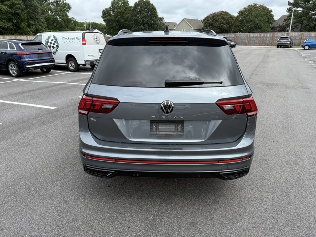 2023 Volkswagen Tiguan SE R-Line Black photo 6