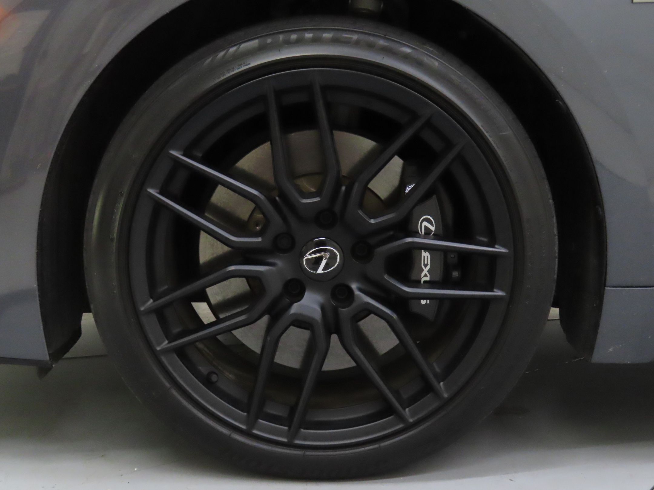 2023 Lexus IS 500 F SPORT Performance photo 26