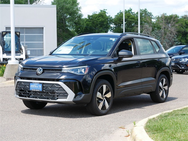 2025 Volkswagen Taos S photo 3