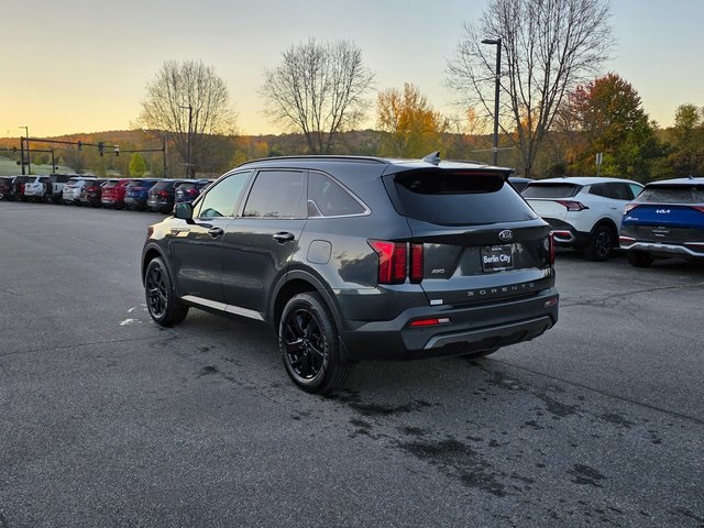 2021 Kia Sorento S photo 4