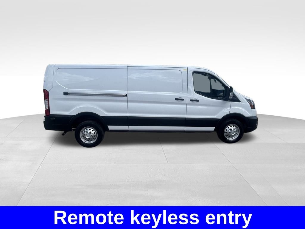 2024 Ford Transit photo 3