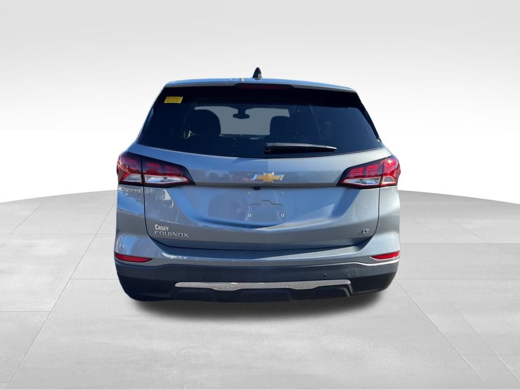 2023 Chevrolet Equinox LT photo 4