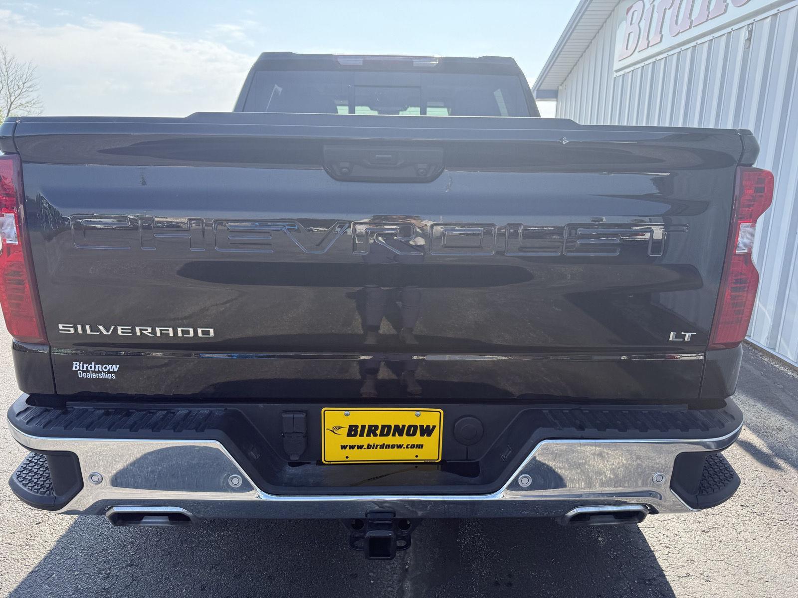 2023 Chevrolet Silverado 1500 LT photo 6