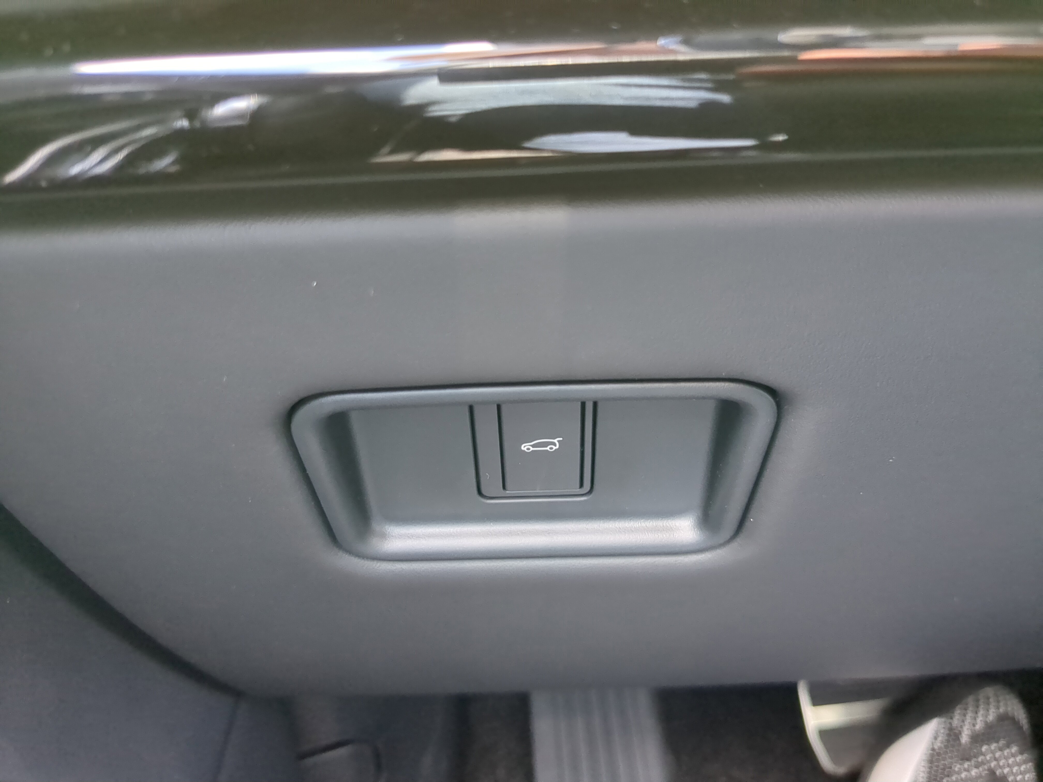 2025 Land Rover Range Rover SE photo 10