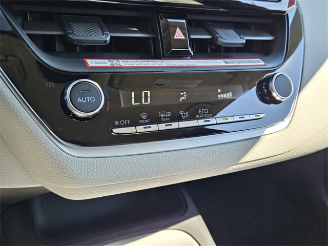 2025 Toyota Corolla LE photo 20