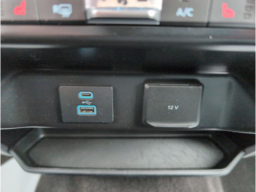 2021 Ford F-150 XLT photo 16