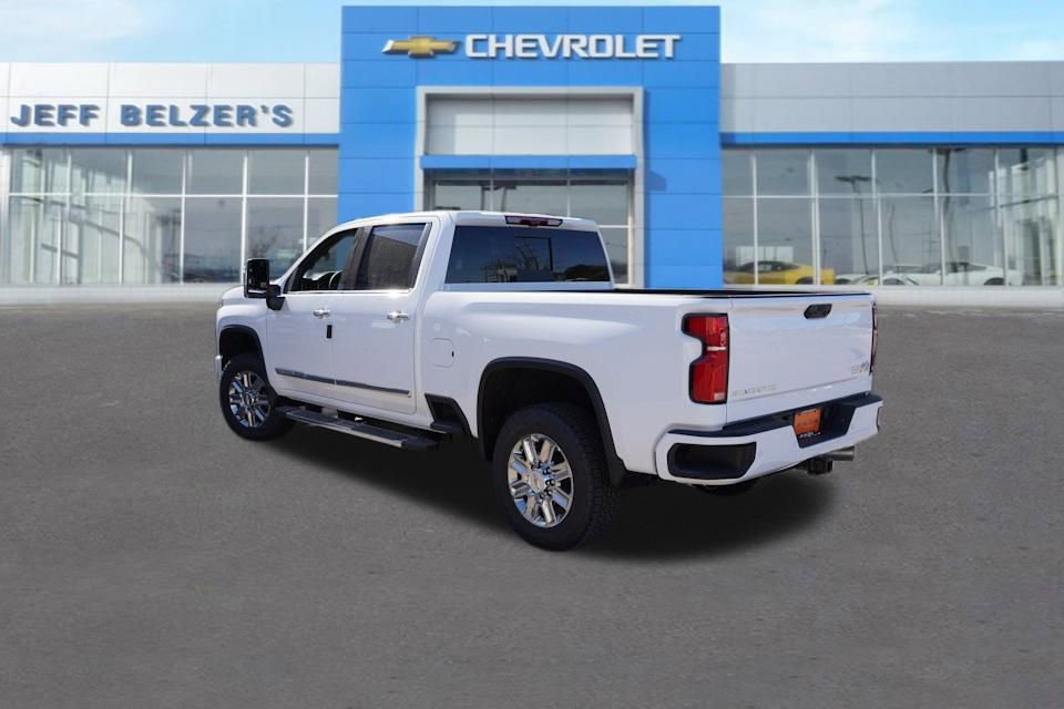 2026 Chevrolet Silverado 3500HD High Country Z71 photo 4