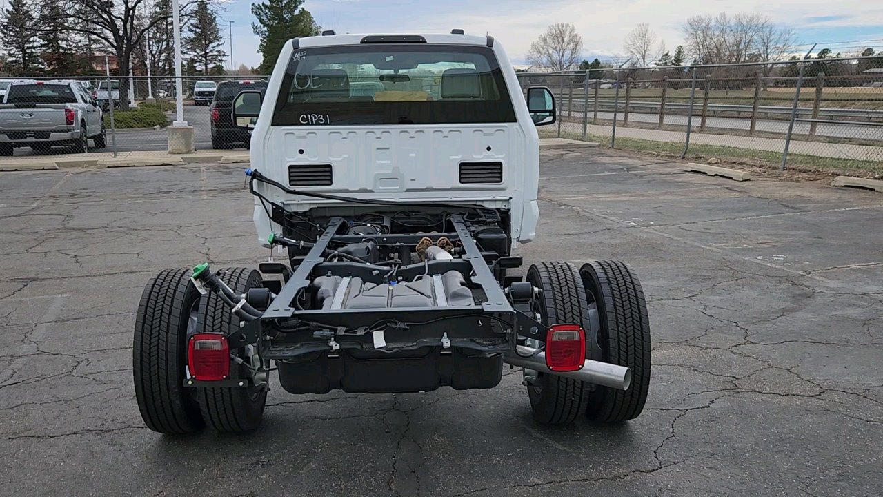 2024 Ford F-550 XL photo 21