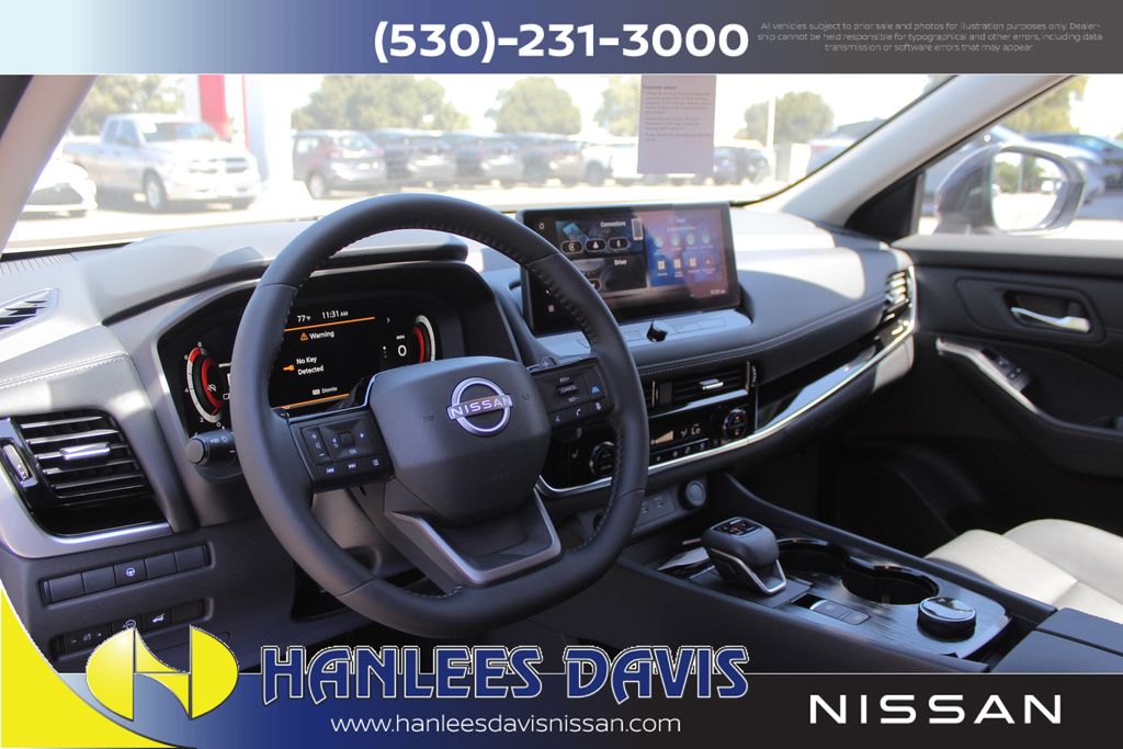 2025 Nissan Rogue SL photo 4