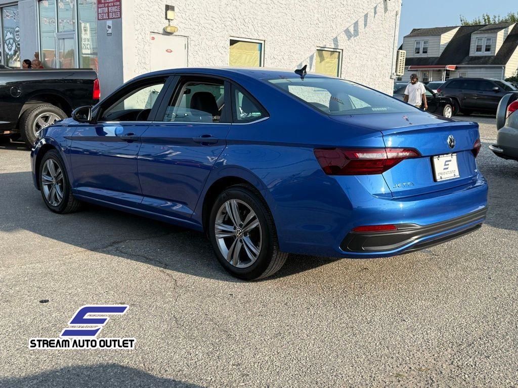 2024 Volkswagen Jetta 1.5T SE photo 5