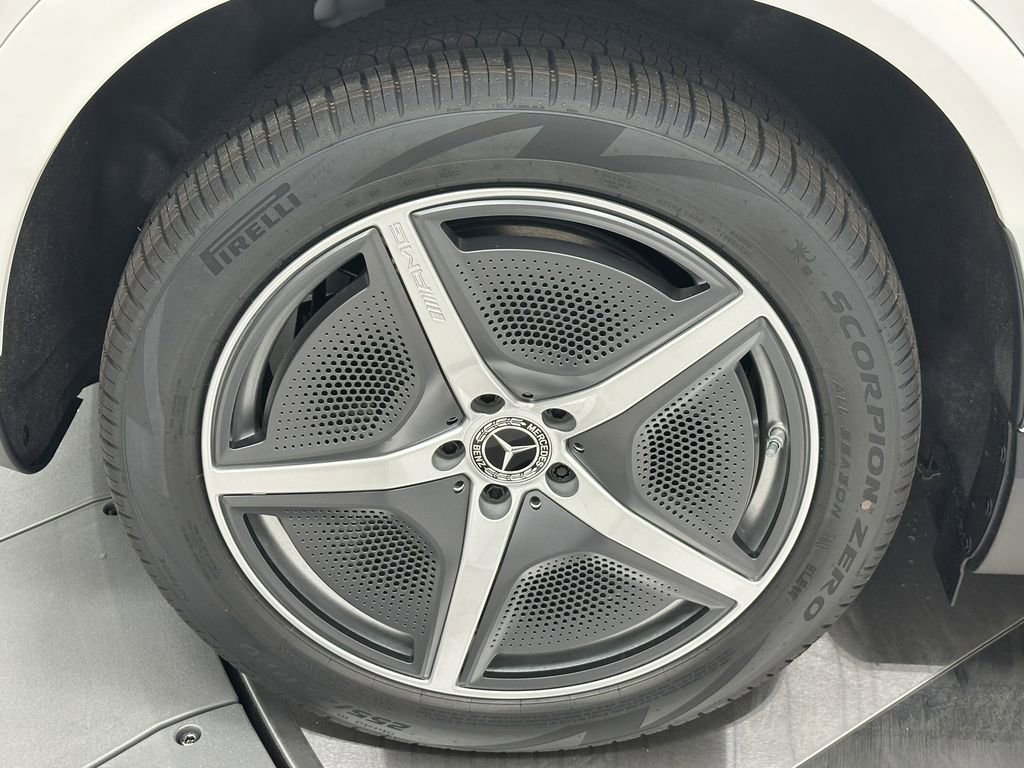 2026 Mercedes Benz EQE SUV 4MATIC photo 18