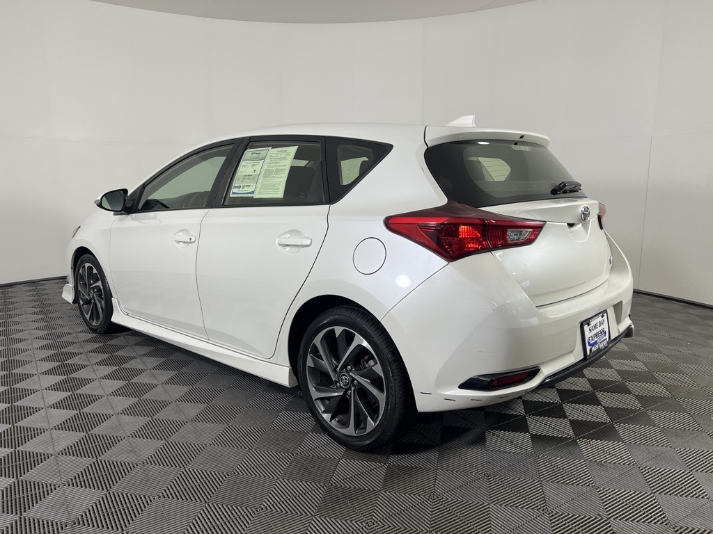 2018 Toyota Corolla iM Base photo 8