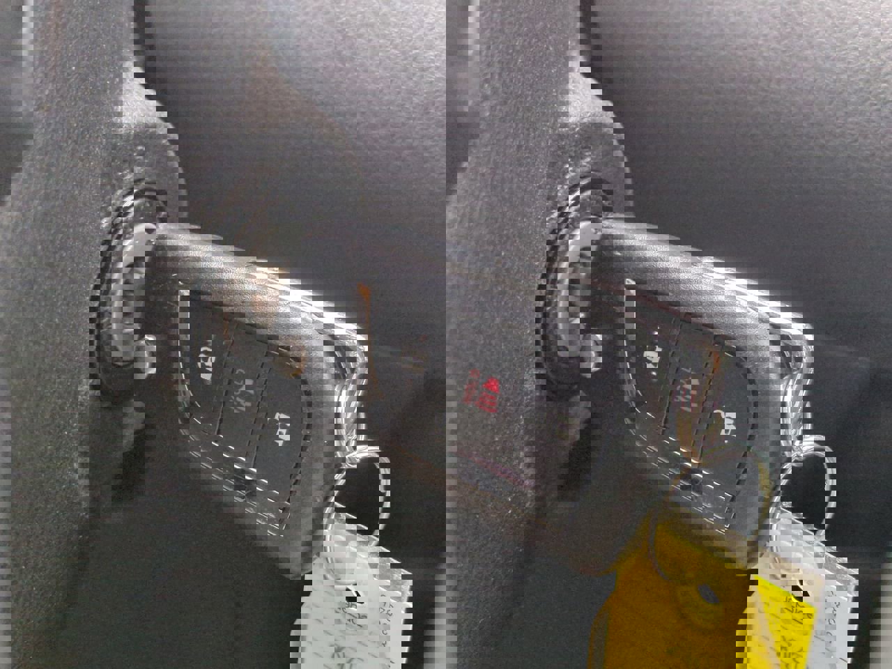 2020 Toyota C-HR LE photo 24