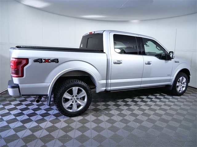 2016 Ford F-150 Platinum photo 8