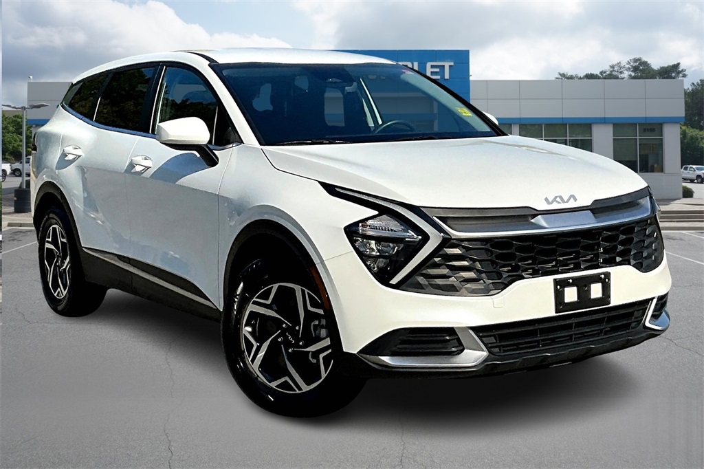 2023 Kia Sportage LX photo 2