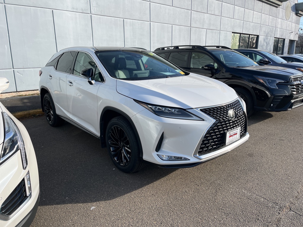 2022 Lexus RX 350's photo