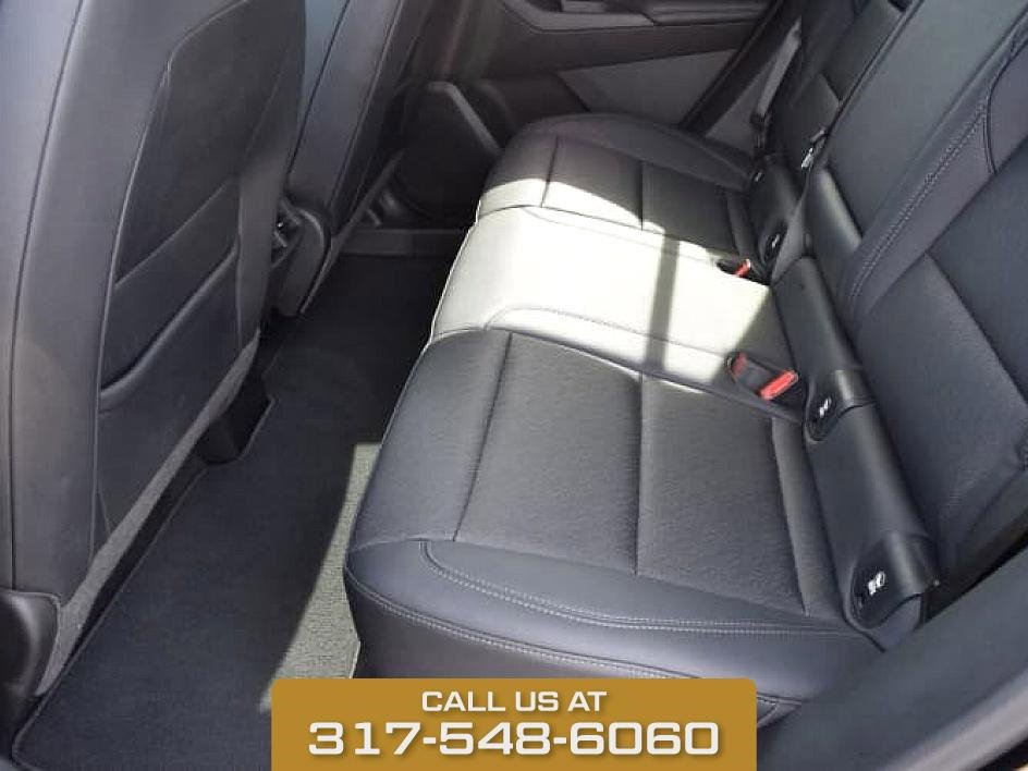 2025 Chevrolet Equinox LT photo 10