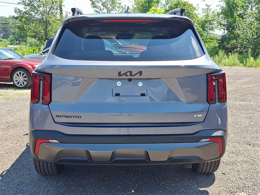 2025 Kia Sorento X-Line SX photo 3