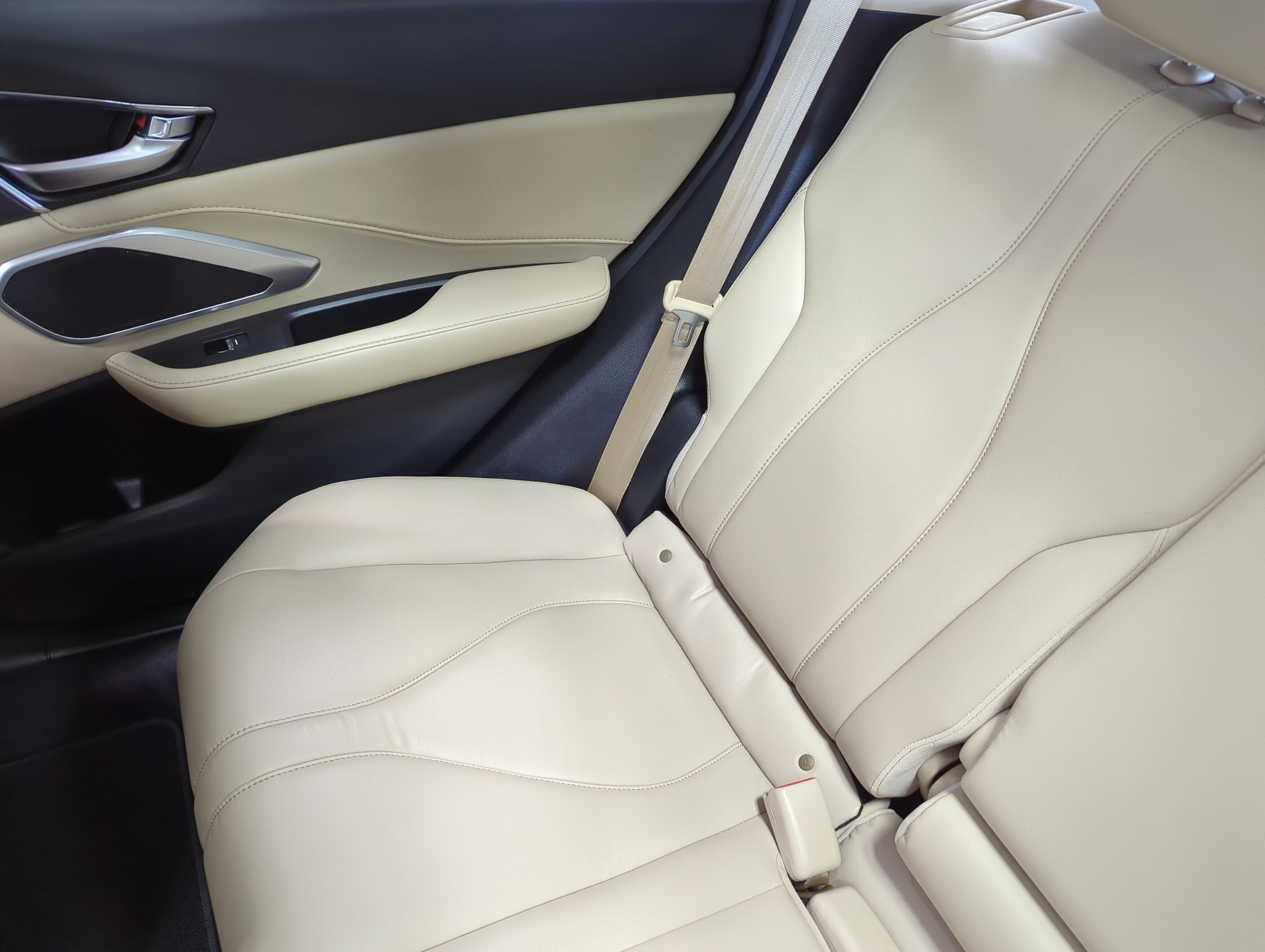 2024 Acura RDX photo 12