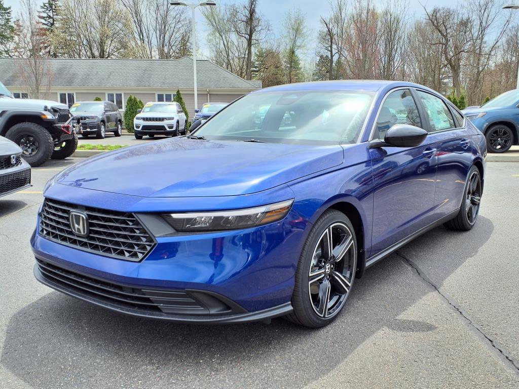 2025 Honda Accord Hybrid Sport photo 3