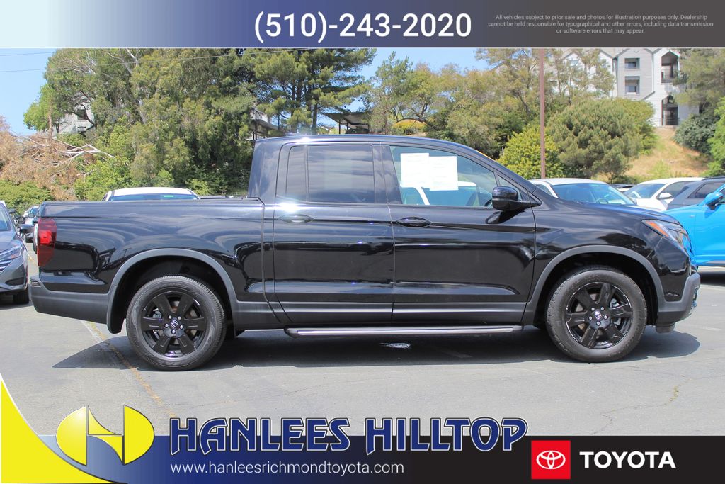 2018 Honda Ridgeline Black Edition photo 5