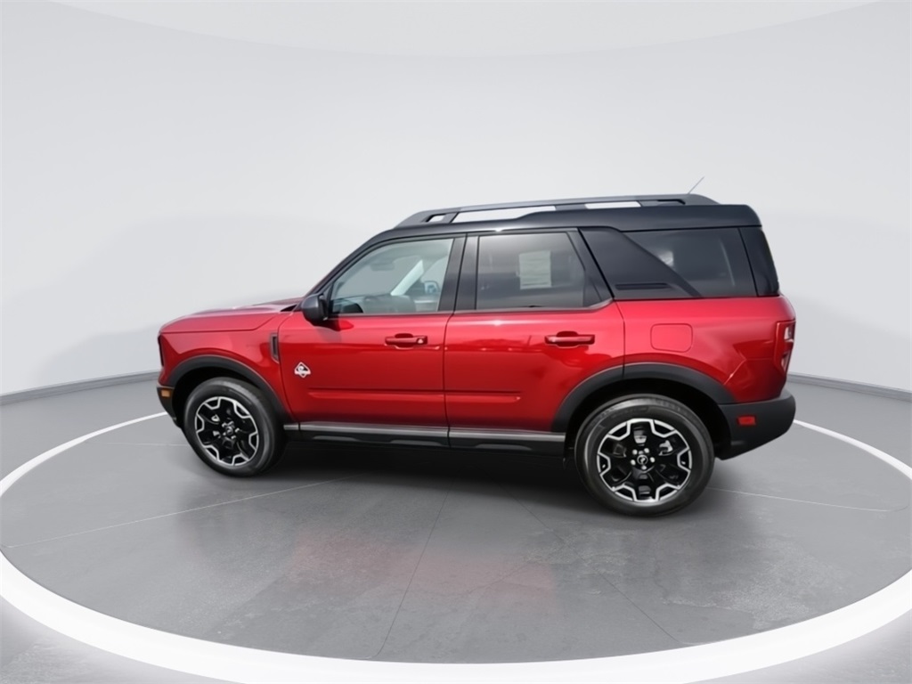 2025 Ford Bronco Sport Outer Banks photo 4