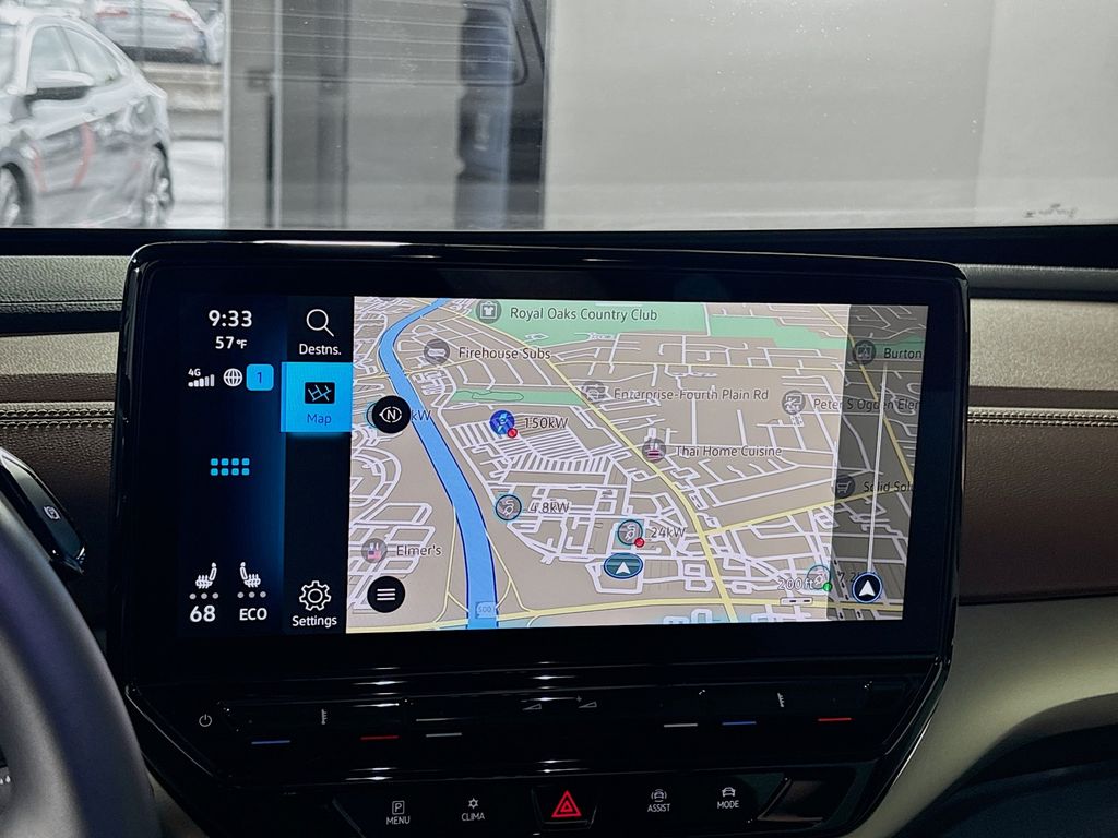 2024 Volkswagen ID.4 Standard photo 16