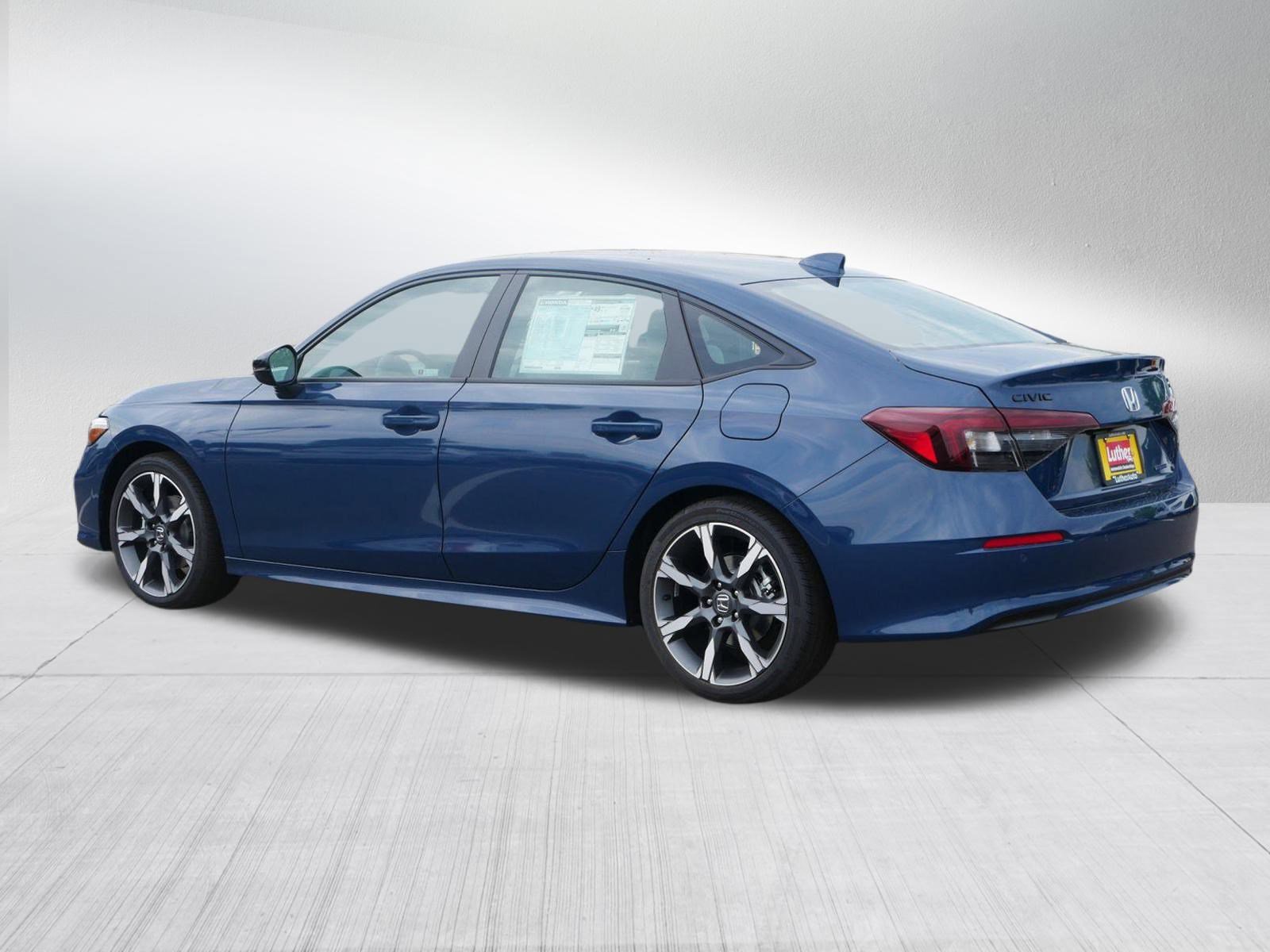 2026 Honda Civic Hybrid Sport Touring photo 5