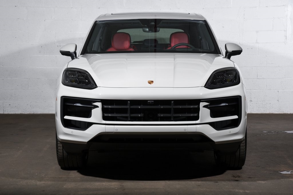 2026 Porsche Cayenne S photo 9