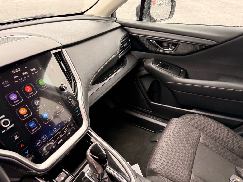 2024 Subaru Outback Premium photo 8