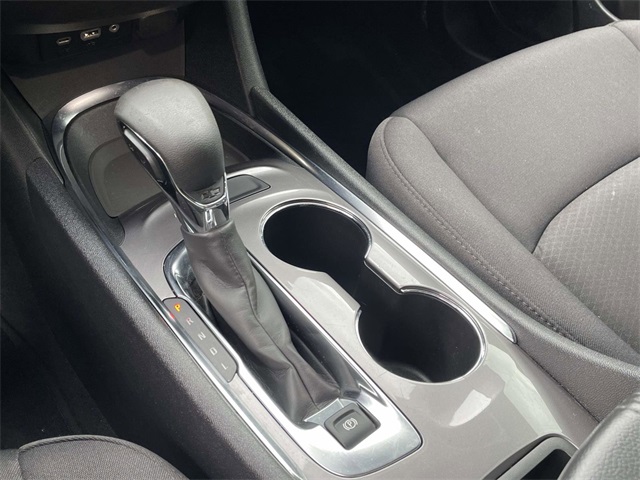 2022 Chevrolet Malibu 1LT photo 14