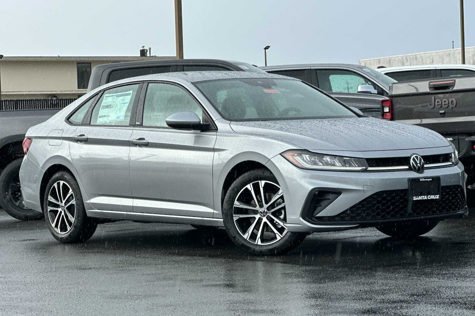 2026 Volkswagen Jetta 1.5T Sport photo 2