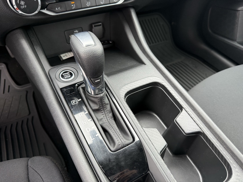 2022 Nissan Sentra S photo 21