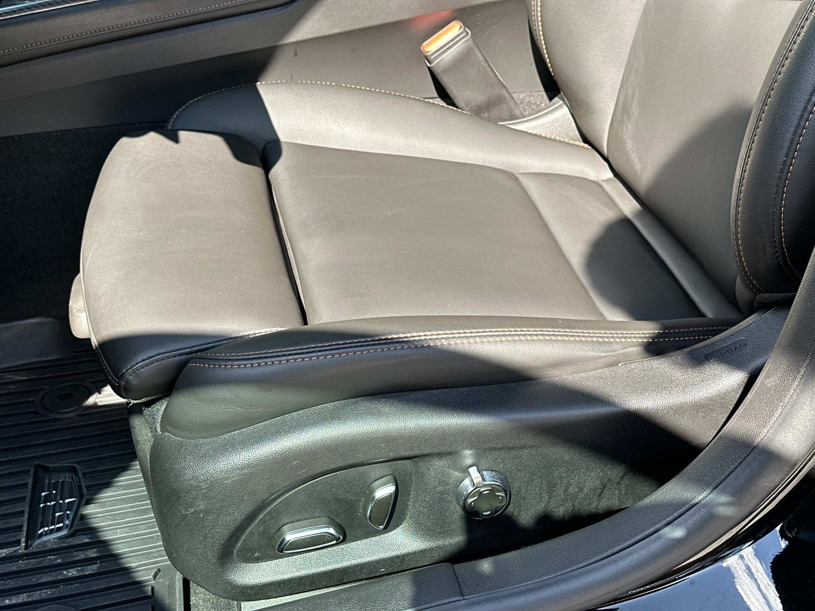 2023 Cadillac CT5 V photo 17