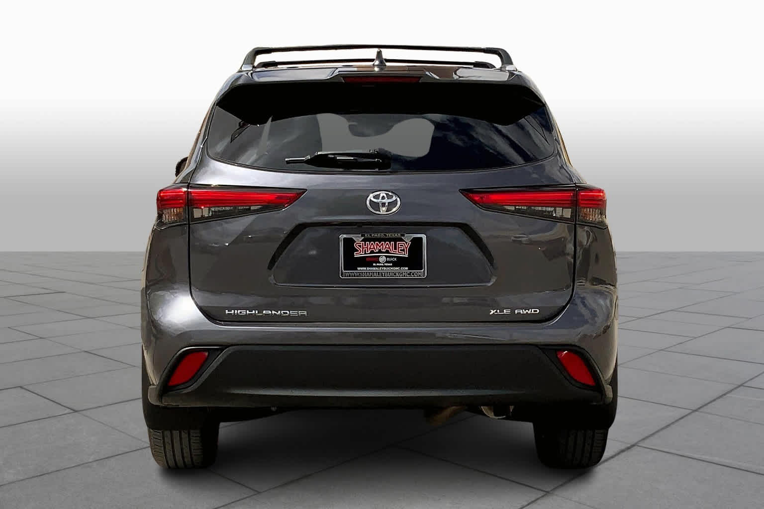 2022 Toyota Highlander XLE photo 6