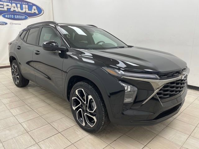 2026 Chevrolet Trax RS's photo